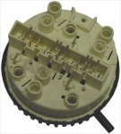 DRUCKSCHALTER 230 V - 16(4)A