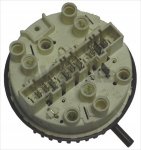 DRUCKSCHALTER 230 V - 1 A