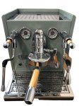 ECM 86381 Synchronika Dual Boiler Espressomaschine - Color Line Matt Zementgrau mit Holzgriffe Olivenholz